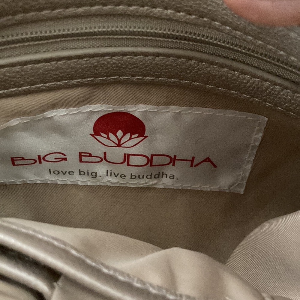 Like New wristlet - Picture 4 of 4